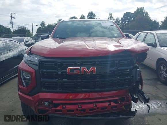 ✅ 2024 GMC Canyon 4WD Elevation • VIN: 1GTP6BEK7R1279280 • Lot: 43409594. Wystawiony na IAAI z przebiegiem Nie podano. Bezpłatny archiwum sprzedaży aukcyjnych z USA i szczegółowy raport historii pojazdu na DreamBid. Zdjęcie 12.