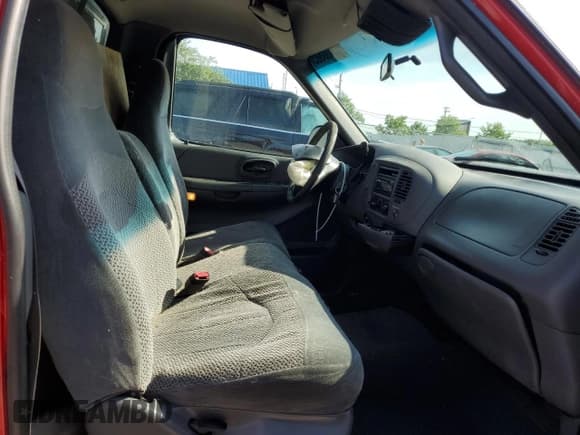 ✅ 1999 Ford F-150 • VIN: 1FTZF1729XNB58482 • Лот: 61480885. Опубликован ранее на Copart с пробегом Не указан. Бесплатный доступ к архиву аукционных продаж из США и подробный отчёт об истории автомобиля на DreamBid. Изображение 10.