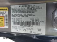 ✅ 2016 Lincoln MKZ Hybrid • VIN: 3LN6L2LU9GR632545 • Lot: 43595387. Wystawiony na IAAI z przebiegiem 56 075 mil. Bezpłatny archiwum sprzedaży aukcyjnych z USA i szczegółowy raport historii pojazdu na DreamBid. Zdjęcie 9.