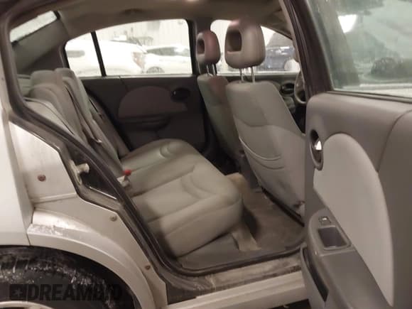 ✅ 2003 Saturn ION ION 2 • VIN: 1G8AJ52F03Z100612 • Лот: 43852891. Опубликован ранее на IAAI с пробегом 242 557 миль. Бесплатный доступ к архиву аукционных продаж из США и подробный отчёт об истории автомобиля на DreamBid. Изображение 8.