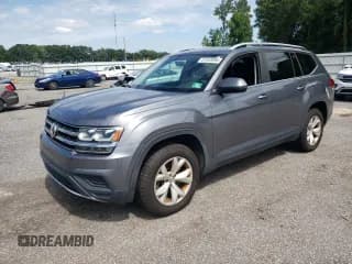 ✅ 2018 Volkswagen Atlas Launch Edition • VIN: 1V2BR2CA1JC505591 • Lot: 67543095. Wystawiony na Copart z przebiegiem 109 986 mil. Bezpłatny archiwum sprzedaży aukcyjnych z USA i szczegółowy raport historii pojazdu na DreamBid. Zdjęcie 1.
