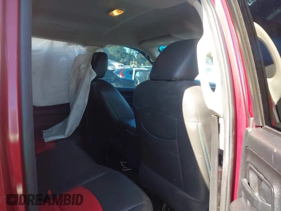 ✅ 2015 Ram 1500 Tradesman • VIN: 1C6RR7FG0FS597147 • Lot: 43514278. Wystawiony na IAAI z przebiegiem 230 356 mil. Bezpłatny archiwum sprzedaży aukcyjnych z USA i szczegółowy raport historii pojazdu na DreamBid. Zdjęcie 8.