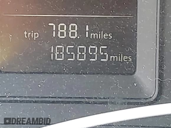 ✅ 2010 Volkswagen Jetta SE • VIN: 3VWRX7AJ3AM027207 • Lot: 43092606. Listed on IAAI with 185,895 mi. Free auction sales archive from the USA and detailed vehicle history report at DreamBid. Image 16.