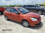 ✅ 2009 Hyundai Accent Auto GS • VIN: KMHCM36C59U122939 • Лот: 58671785. Опубликован ранее на Copart с пробегом 61 960 миль. Бесплатный доступ к архиву аукционных продаж из США и подробный отчёт об истории автомобиля на DreamBid. Изображение 4.