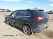 ✅ 2016 Jeep Cherokee Latitude • VIN: 1C4PJMCS7GW144460 • Lot: 40692482. Wystawiony na IAAI z przebiegiem 100 450 mil. Bezpłatny archiwum sprzedaży aukcyjnych z USA i szczegółowy raport historii pojazdu na DreamBid. Zdjęcie 3.