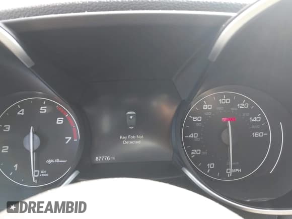 ✅ 2018 Alfa Romeo Giulia • VIN: ZARFAEBN7J7580536 • Lot: 41883289. Listed on IAAI with 87,776 mi. Free auction sales archive from the USA and detailed vehicle history report at DreamBid. Image 7.