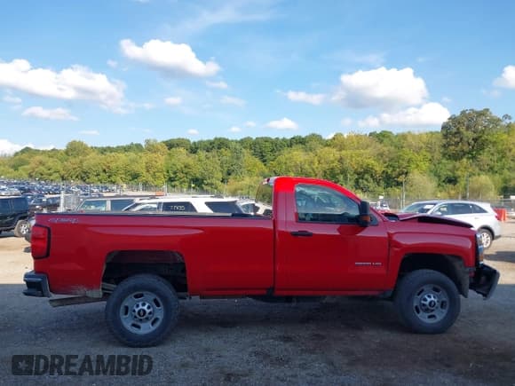 ✅ 2016 Chevrolet Silverado 2500HD Work Truck • VIN: 1GC0KUEG6GZ132323 • Lot: 43278923. Wystawiony na IAAI z przebiegiem 214 448 mil. Bezpłatny archiwum sprzedaży aukcyjnych z USA i szczegółowy raport historii pojazdu na DreamBid. Zdjęcie 13.