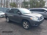 ✅ 2010 Toyota Highlander Limited • VIN: JTEDK3EH2A2156022 • Lot: 41683741. Listed on IAAI with 165,099 mi. Free auction sales archive from the USA and detailed vehicle history report at DreamBid. Image 1.