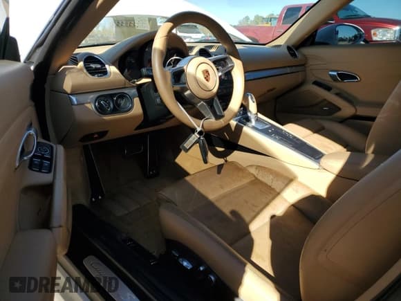 ✅ 2017 Porsche 718 Cayman S • VIN: WP0AB2A83HS285419 • Лот: 76059334. Опубликован ранее на Copart с пробегом Не указан. Бесплатный доступ к архиву аукционных продаж из США и подробный отчёт об истории автомобиля на DreamBid. Изображение 8.