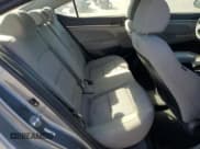 ✅ 2018 Hyundai Elantra SE • VIN: KMHD74LFXJU577130 • Лот: 92063765. Опубликован ранее на Copart с пробегом 119 196 миль. Бесплатный доступ к архиву аукционных продаж из США и подробный отчёт об истории автомобиля на DreamBid. Изображение 10.