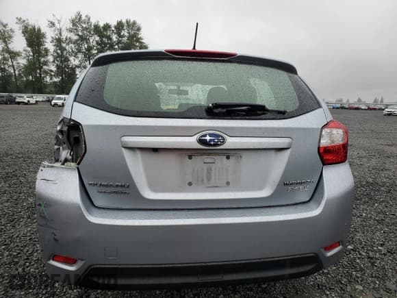 ✅ 2015 Subaru Impreza 2.0i • VIN: JF1GPAA69FH303541 • Lot: 64453855. Wystawiony na Copart z przebiegiem 79 135 mil. Bezpłatny archiwum sprzedaży aukcyjnych z USA i szczegółowy raport historii pojazdu na DreamBid. Zdjęcie 6.