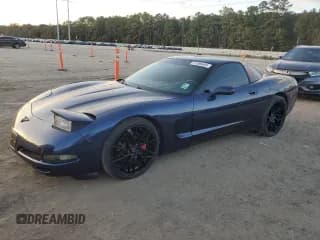 ✅ 2001 Chevrolet Corvette • VIN: 1G1YY22G615106709 • Лот: 91995655. Опубликован ранее на Copart с пробегом 201 020 миль. Бесплатный доступ к архиву аукционных продаж из США и подробный отчёт об истории автомобиля на DreamBid. Изображение 1.