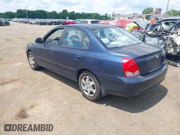 ✅ 2005 Hyundai Elantra GLS • VIN: KMHDN46D15U013596 • Lot: 42742072. Wystawiony na IAAI z przebiegiem 95 499 mil. Bezpłatny archiwum sprzedaży aukcyjnych z USA i szczegółowy raport historii pojazdu na DreamBid. Zdjęcie 3.