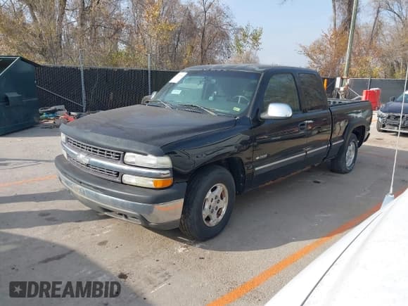 ✅ 2002 Chevrolet Silverado 1500 LT • VIN: 2GCEC19T921269542 • Lot: 43703164. Listed on IAAI with 101,615 mi. Free auction sales archive from the USA and detailed vehicle history report at DreamBid. Image 2.