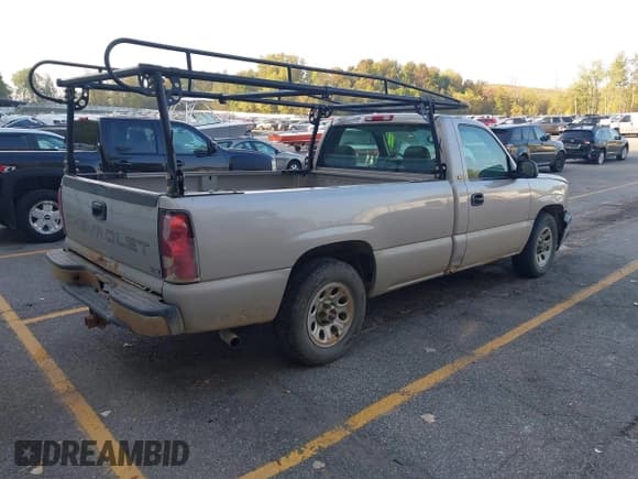 ✅ 2005 Chevrolet Silverado 1500 Work Truck • VIN: 1GCEC14V65Z336473 • Lot: 43441053. Listed on IAAI with 153,302 mi. Free auction sales archive from the USA and detailed vehicle history report at DreamBid. Image 4.