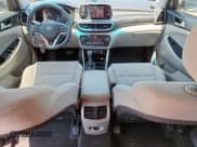 ✅ 2020 Hyundai Tucson SEL • VIN: KM8J33ALXLU214198 • Lot: 64119805. Listed on Copart with 62,399 mi. Free auction sales archive from the USA and detailed vehicle history report at DreamBid. Image 8.