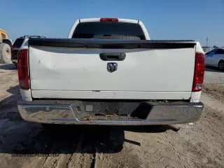 ✅ 2006 Dodge 1500 ST • VIN: 1D7HA18KX6J146765 • Лот: 71724264. Опубликован ранее на Copart с пробегом 116 139 миль. Бесплатный доступ к архиву аукционных продаж из США и подробный отчёт об истории автомобиля на DreamBid. Изображение 6.