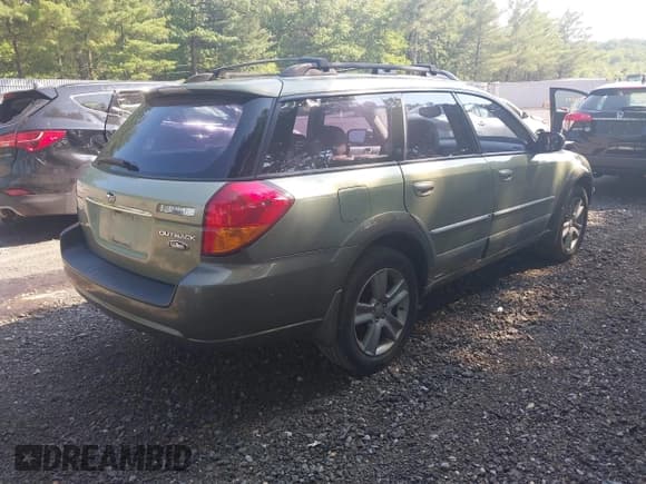 ✅ 2005 Subaru Legacy Outback L.L. Bean • VIN: 4S4BP86C354344535 • Лот: 42354976. Опубликован ранее на IAAI с пробегом 83 517 миль. Бесплатный доступ к архиву аукционных продаж из США и подробный отчёт об истории автомобиля на DreamBid. Изображение 4.