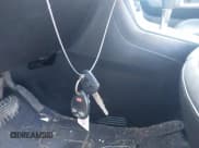 ✅ 2013 Chevrolet Captiva Sport LTZ • VIN: 3GNAL4EK0DS590459 • Lot: 41338551. Wystawiony na IAAI z przebiegiem 181 980 mil. Bezpłatny archiwum sprzedaży aukcyjnych z USA i szczegółowy raport historii pojazdu na DreamBid. Zdjęcie 11.