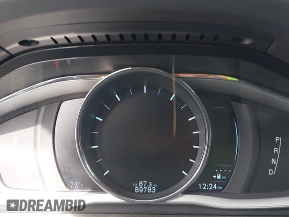 ✅ 2016 Volvo XC60 T5 Premier • VIN: YV4612RK1G2863277 • Lot: 43655821. Wystawiony na IAAI z przebiegiem 89 783 mil. Bezpłatny archiwum sprzedaży aukcyjnych z USA i szczegółowy raport historii pojazdu na DreamBid. Zdjęcie 7.