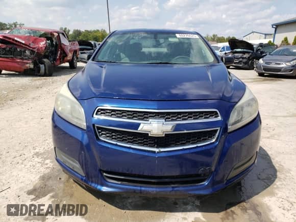 2013 Chevrolet Malibu LS z VIN 1G11B5SA3DU101106, wystawiony jako Copart lot #80276625 z przebiegiem 234 734 mil mil oraz Szkoda całkowita • Salvage title. Historia ofert i sprzedaży dostępna na DreamBid. Obrazek 5.