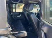 ✅ 2018 Jeep Wrangler Unlimited Rubicon Recon • VIN: 1C4BJWFG2JL912349 • Lot: 81070545. Wystawiony na Copart z przebiegiem 49 781 mil. Bezpłatny archiwum sprzedaży aukcyjnych z USA i szczegółowy raport historii pojazdu na DreamBid. Zdjęcie 6.