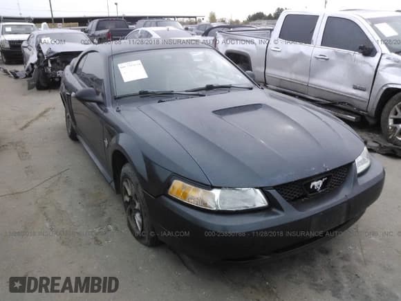 ✅ 1999 Ford Mustang • VIN: 1FAFP4044XF156779 • Lot: 23850768. Wystawiony na IAAI z przebiegiem Nie podano. Bezpłatny archiwum sprzedaży aukcyjnych z USA i szczegółowy raport historii pojazdu na DreamBid. Zdjęcie 1.
