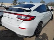 ✅ 2024 Honda Civic Sport • VIN: 19XFL2H82RE013358 • Lot: 43366995. Wystawiony na IAAI z przebiegiem 17 393 mil. Bezpłatny archiwum sprzedaży aukcyjnych z USA i szczegółowy raport historii pojazdu na DreamBid. Zdjęcie 4.