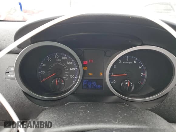 ✅ 2010 Hyundai Genesis Coupe • VIN: KMHHU6KH2AU003789 • Lot: 45241685. Wystawiony na Copart z przebiegiem 131 739 mil. Bezpłatny archiwum sprzedaży aukcyjnych z USA i szczegółowy raport historii pojazdu na DreamBid. Zdjęcie 9.