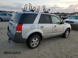 2005 Saturn VUE z VIN 5GZCZ53405S832723, wystawiony jako Copart lot #74373664 z przebiegiem Nie podano mil oraz Szkoda całkowita • Salvage title. Historia ofert i sprzedaży dostępna na DreamBid. Obrazek 3.