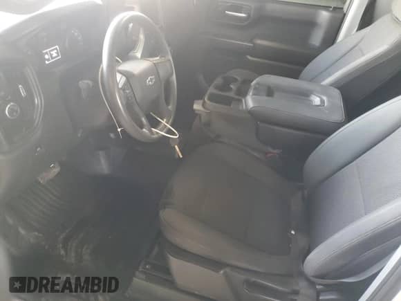 2022 Chevrolet Silverado 1500 Work Truck z VIN 3GCNWAED9NG166302, wystawiony jako Copart lot #66565525 z przebiegiem 43 076 mil mil oraz Czysty tytuł • Clean title. Historia ofert i sprzedaży dostępna na DreamBid. Obrazek 7.