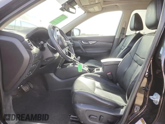 ✅ 2017 Nissan Rogue SV Hybrid • VIN: 5N1ET2MV4HC796918 • Lot: 91062455. Listed on Copart with 82,405 mi. Free auction sales archive from the USA and detailed vehicle history report at DreamBid. Image 7.