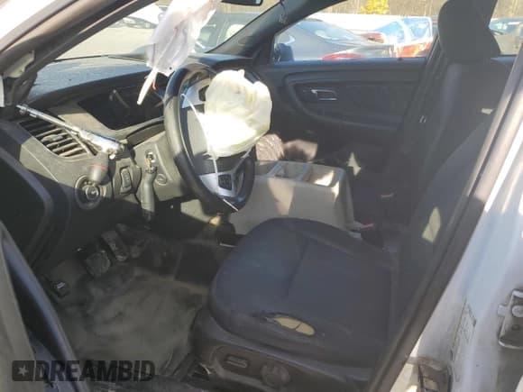 ✅ 2016 Ford Police Interceptor • VIN: 1FAHP2MK3GG126382 • Lot: 90980005. Listed on Copart with 133,018 mi. Free auction sales archive from the USA and detailed vehicle history report at DreamBid. Image 7.