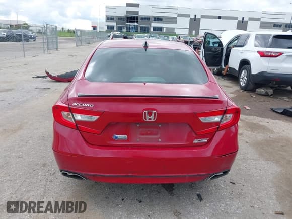 ✅ 2021 Honda Accord Sport SE • VIN: 1HGCV1F42MA090364 • Лот: 43301345. Опубликован ранее на IAAI с пробегом 125 378 миль. Бесплатный доступ к архиву аукционных продаж из США и подробный отчёт об истории автомобиля на DreamBid. Изображение 16.