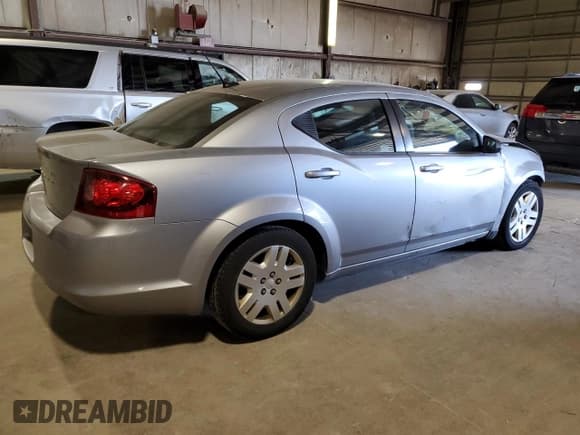 ✅ 2013 Dodge Avenger SE • VIN: 1C3CDZAB7DN616118 • Лот: 74194764. Опубликован ранее на Copart с пробегом 83 552 миль. Бесплатный доступ к архиву аукционных продаж из США и подробный отчёт об истории автомобиля на DreamBid. Изображение 3.