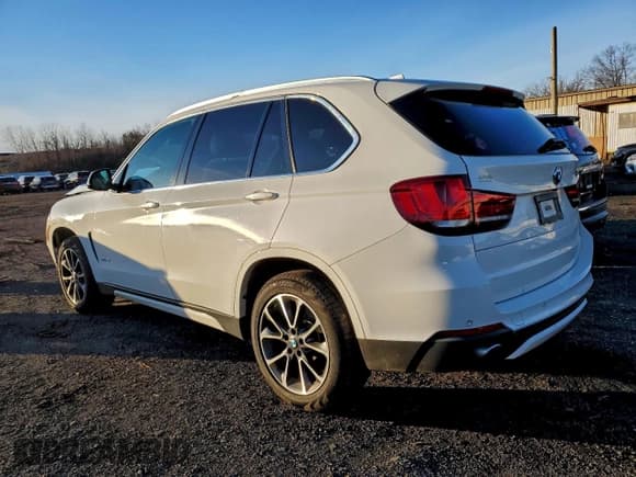✅ 2017 BMW X5 xDrive35i • VIN: 5UXKR0C36H0V71958 • Лот: 94066485. Опубликован ранее на Copart с пробегом 97 066 миль. Бесплатный доступ к архиву аукционных продаж из США и подробный отчёт об истории автомобиля на DreamBid. Изображение 2.