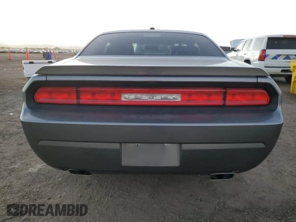 ✅ 2012 Dodge Challenger R/T Plus • VIN: 2C3CDYBT9CH253734 • Lot: 90611465. Wystawiony na Copart z przebiegiem 60 669 mil. Bezpłatny archiwum sprzedaży aukcyjnych z USA i szczegółowy raport historii pojazdu na DreamBid. Zdjęcie 6.