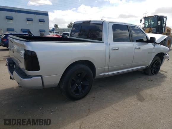 ✅ 2010 Dodge 1500 SLT • VIN: 1D7RB1CT6AS118157 • Lot: 45208405. Wystawiony na Copart z przebiegiem 188 739 mil. Bezpłatny archiwum sprzedaży aukcyjnych z USA i szczegółowy raport historii pojazdu na DreamBid. Zdjęcie 3.