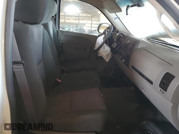 ✅ 2013 Chevrolet Silverado 2500HD Work Truck • VIN: 1GC0CVCG5DF173626 • Лот: 58605174. Опубликован ранее на Copart с пробегом 181 070 миль. Бесплатный доступ к архиву аукционных продаж из США и подробный отчёт об истории автомобиля на DreamBid. Изображение 10.