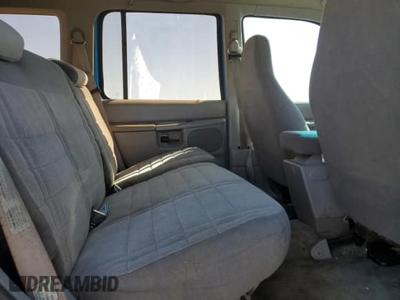 ✅ 1996 Ford Explorer XL • VIN: 1FMDU34X4TZB68640 • Лот: 66405715. Опубликован ранее на Copart с пробегом 167 327 миль. Бесплатный доступ к архиву аукционных продаж из США и подробный отчёт об истории автомобиля на DreamBid. Изображение 11.