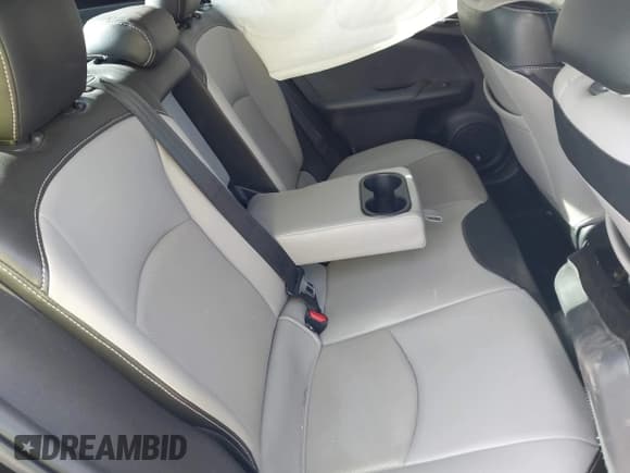 ✅ 2018 Toyota Prius Two • VIN: JTDKBRFU2J3597699 • Лот: 41402871. Опубликован ранее на IAAI с пробегом 87 667 миль. Бесплатный доступ к архиву аукционных продаж из США и подробный отчёт об истории автомобиля на DreamBid. Изображение 8.