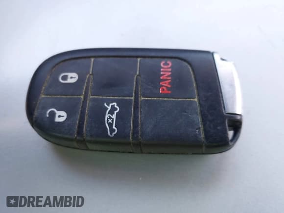 ✅ 2015 Dodge Challenger SXT • VIN: 2C3CDZAG4FH901110 • Lot: 43562137. Listed on IAAI with 121,046 mi. Free auction sales archive from the USA and detailed vehicle history report at DreamBid. Image 11.