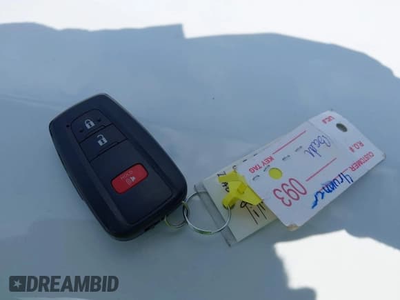 ✅ 2022 Toyota 4Runner TRD Off Road Premium • VIN: JTERU5JR7N6037617 • Lot: 42371339. Listed on IAAI with 35,601 mi. Free auction sales archive from the USA and detailed vehicle history report at DreamBid. Image 11.