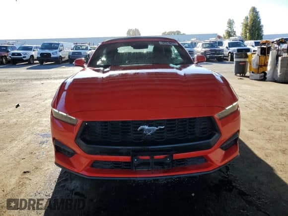 ✅ 2025 Ford Mustang EcoBoost Premium • VIN: 1FAGP8UHXS5118125 • Лот: 91242195. Опубликован ранее на Copart с пробегом 14 750 миль. Бесплатный доступ к архиву аукционных продаж из США и подробный отчёт об истории автомобиля на DreamBid. Изображение 5.