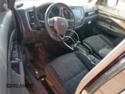 ✅ 2018 Mitsubishi Outlander SE • VIN: JA4AD3A34JZ047168 • Lot: 90980635. Listed on Copart with 130,829 mi. Free auction sales archive from the USA and detailed vehicle history report at DreamBid. Image 8.