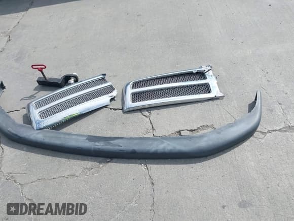 ✅ 2001 Dodge 1500 • VIN: 3B7HC13Z61G758822 • Lot: 42736366. Listed on IAAI with 114,934 mi. Free auction sales archive from the USA and detailed vehicle history report at DreamBid. Image 12.