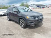 ✅ 2019 Jeep Compass Limited • VIN: 3C4NJCCB1KT699081 • Lot: 42158388. Listed on IAAI with 137,677 mi. Free auction sales archive from the USA and detailed vehicle history report at DreamBid. Image 1.