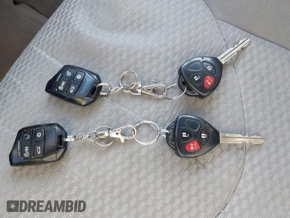 ✅ 2008 Toyota RAV4 Limited • VIN: JTMBK31V786029969 • Lot: 43726392. Listed on IAAI with 202,471 mi. Free auction sales archive from the USA and detailed vehicle history report at DreamBid. Image 11.