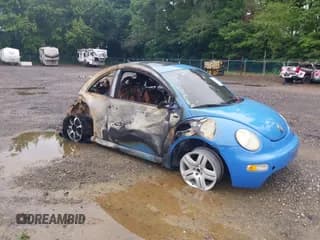 ✅ 2001 Volkswagen Beetle GLS • VIN: 3VWCS21C51M430615 • Lot: 42522800. Listed on IAAI with Not provided. Free auction sales archive from the USA and detailed vehicle history report at DreamBid. Image 1.