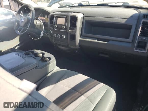 ✅ 2015 Ram 1500 Tradesman • VIN: 3C6JR7AT2FG560089 • Lot: 52805415. Wystawiony na Copart z przebiegiem 120 500 mil. Bezpłatny archiwum sprzedaży aukcyjnych z USA i szczegółowy raport historii pojazdu na DreamBid. Zdjęcie 8.